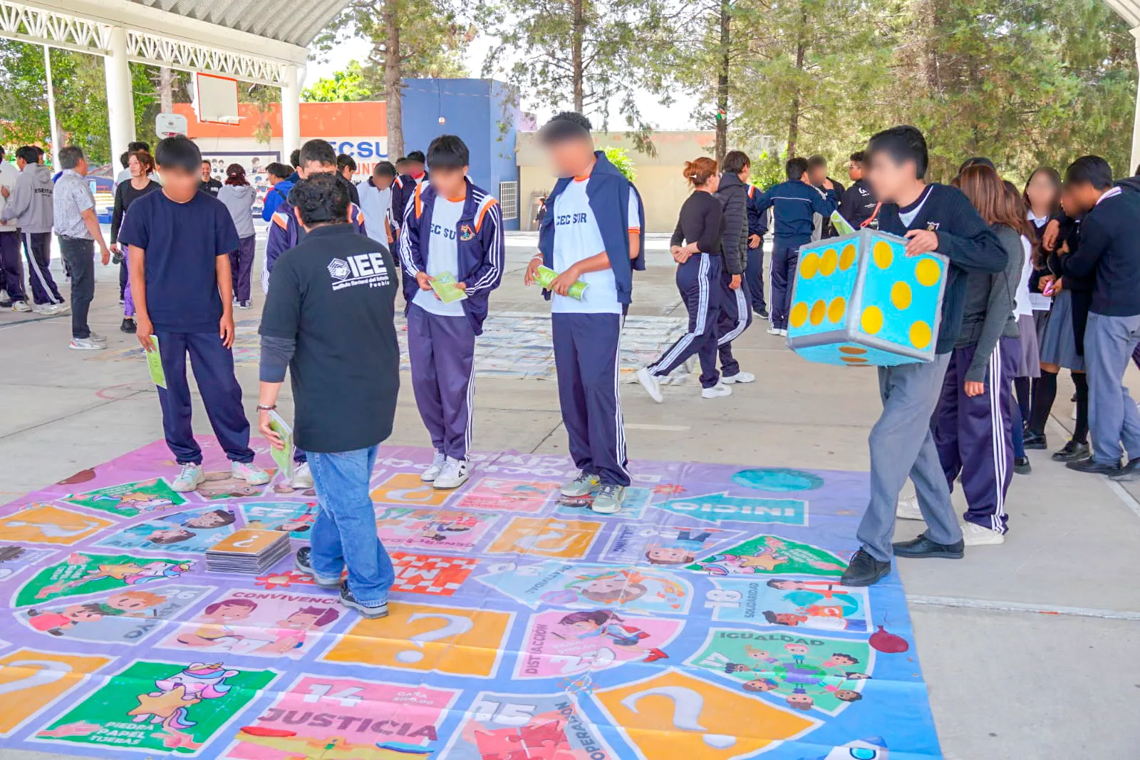1. Programa “El primer paso a la ciudadanía” en el Centro Escolar Comunitario del Sur